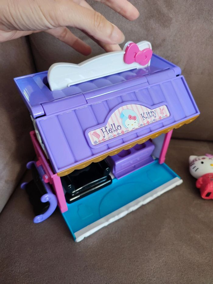 Maison transformable Hello Kitty - photo numéro 9