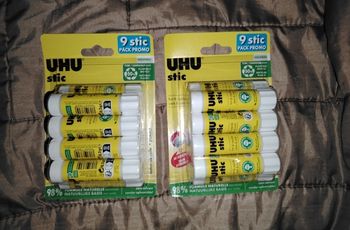 Lot 18 tubes colle uhu