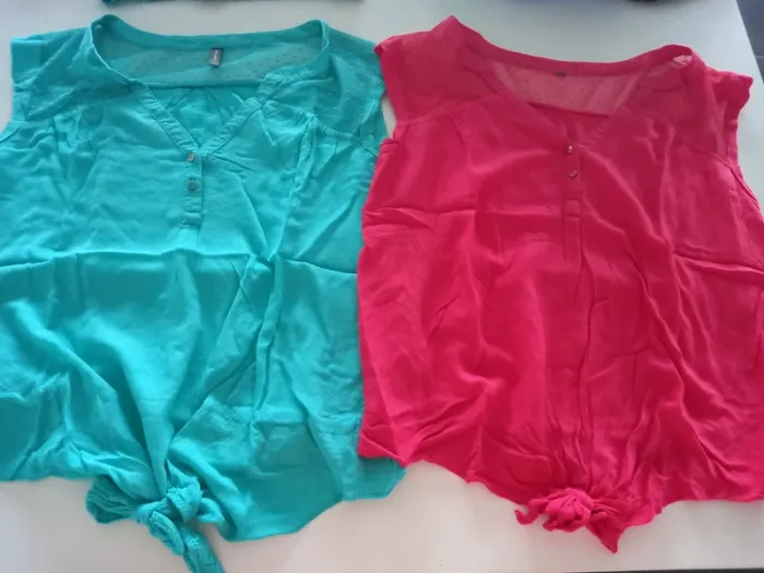 Lot de 2 blouses Naf Naf