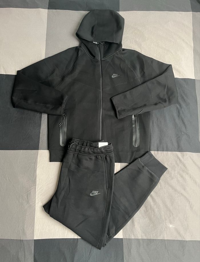 Ensemble Nike Tech Noir - photo numéro 6