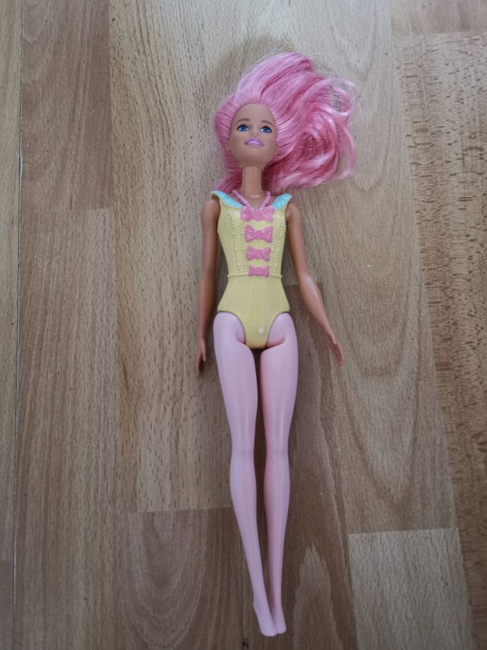 Poupée Barbie Maillot De Bain - photo numéro 2
