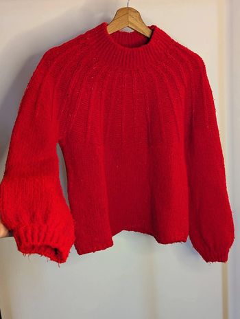 Gros pull en maille rouge