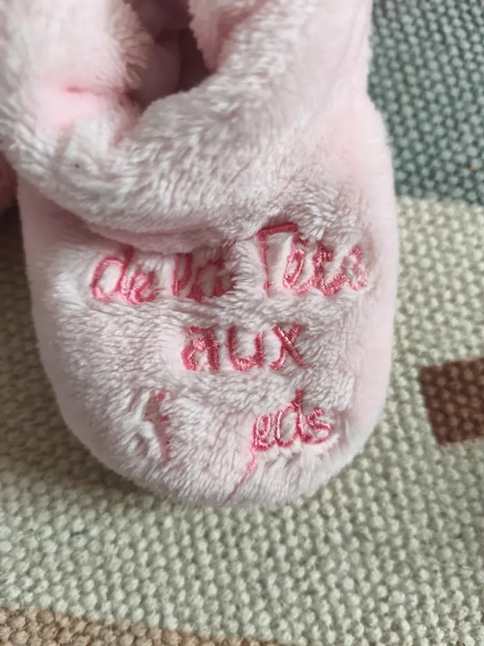 Petit chaussons - photo numéro 3