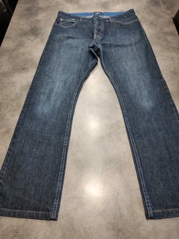 Jean Status Taille 44 / 2XL