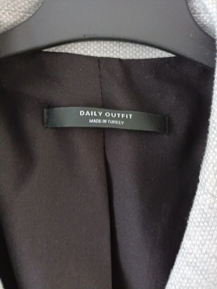 Très belle veste habillée M - photo numéro 3