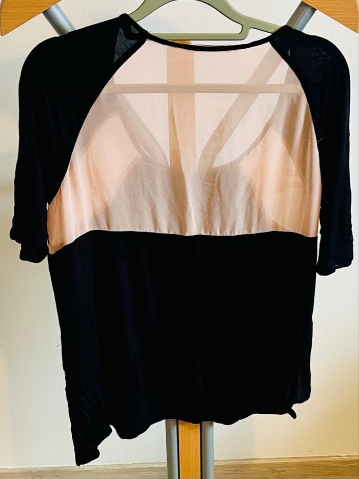 T-shirt bicolore noir et beige SH Basic - Taille M/38 - Très bon état - photo numéro 4