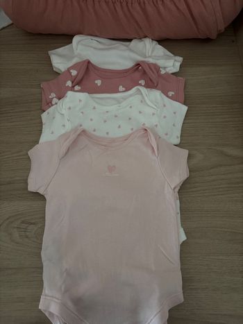 Lot 7 bodies neuf
