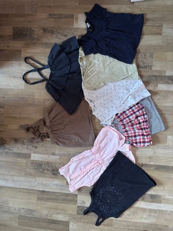 Lot vêtements fille taille 36 mois