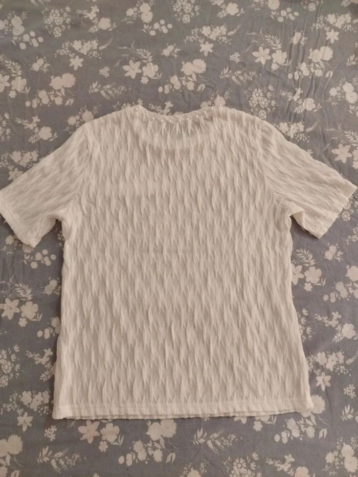 Très joli t-shirt blanc avec perles Shein taille L - photo numéro 2
