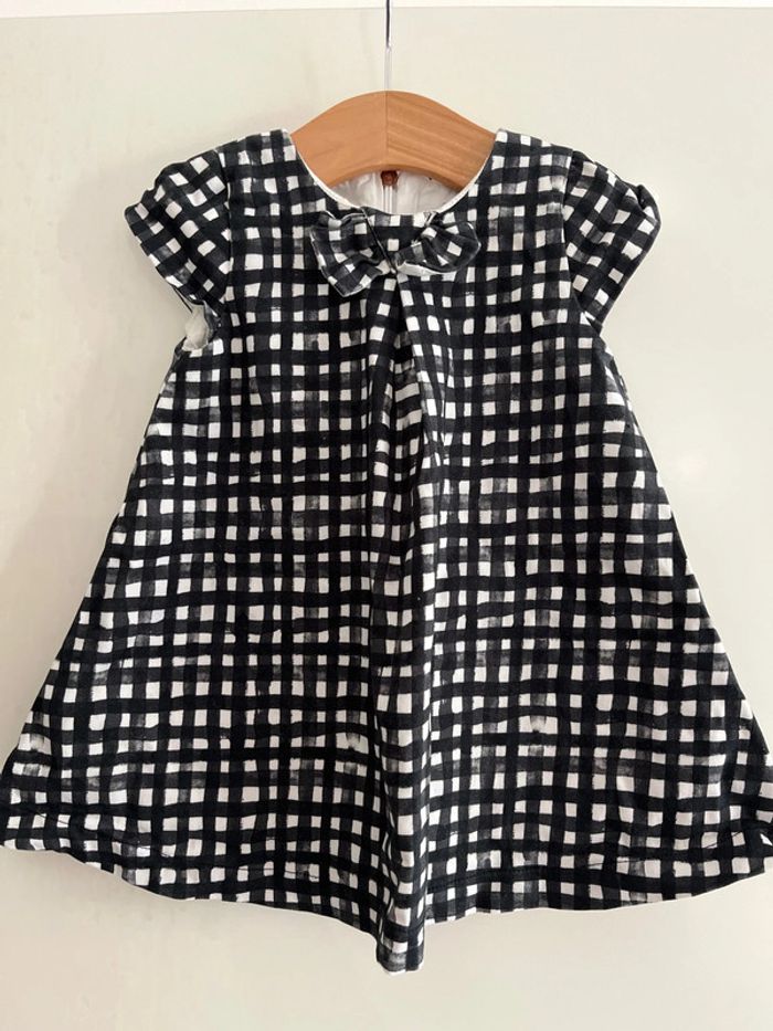 Robe fille noir et blanche jean bourget taille 18 mois 80cm