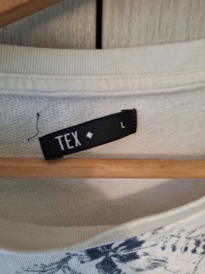 Pull à motif t.L 🚹 - photo numéro 5