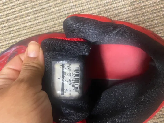 Air Jordan rouge montantes pour pièces ou réparateurs - photo numéro 5