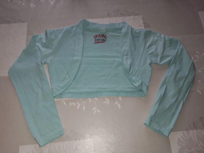 🔮 Boléro NEUF bleu ciel en 12 ans 🔮 - photo numéro 8