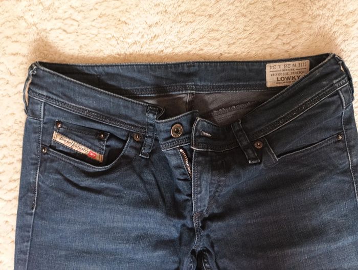 Jean diesel bleu foncé modèle Lowky taille 28 - photo numéro 2