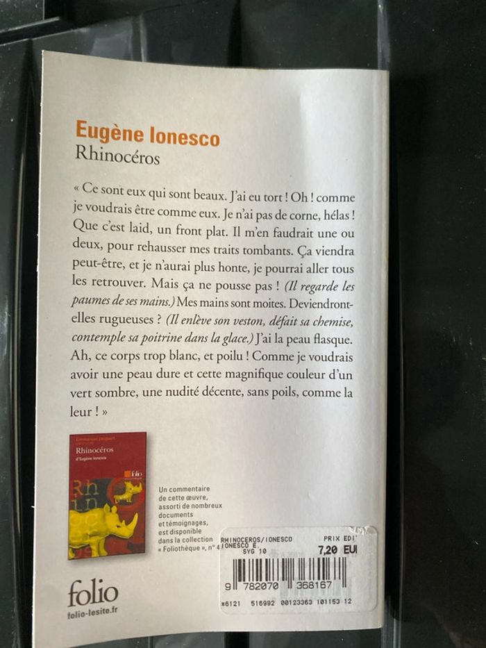 Rhinocéros d’Eugène Ionesco - photo numéro 2