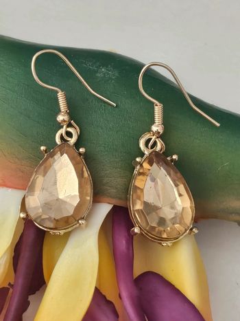 Boucles d oreilles avec leurs pierres citrine en acier inoxydable
