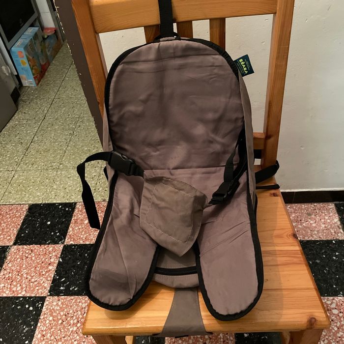 Rehausseur de voyage - photo numéro 2