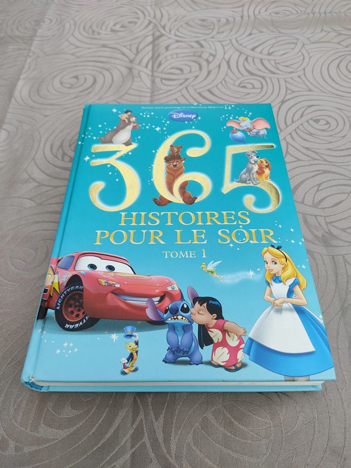 Livre pour lire des histoires