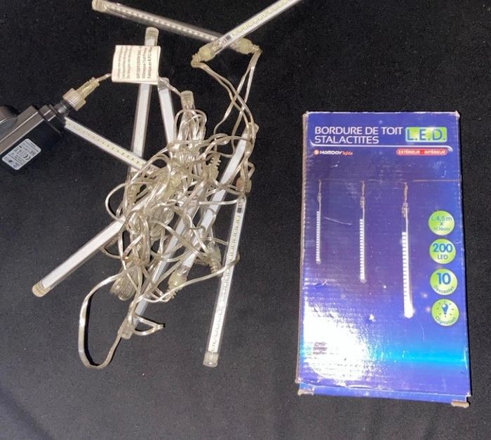 Bordure stalactites blanc froid neuf - photo numéro 5