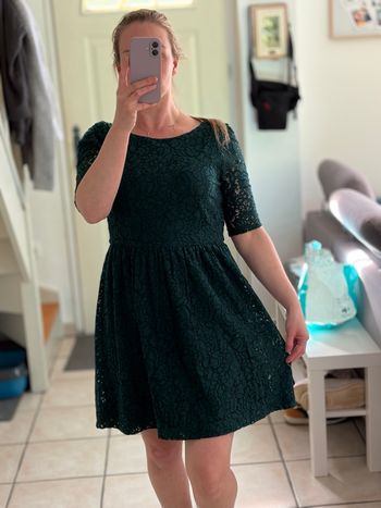 Robe camaïeu à dentelle T38