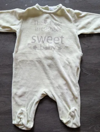 Pyjama the most irrésistible sweet baby