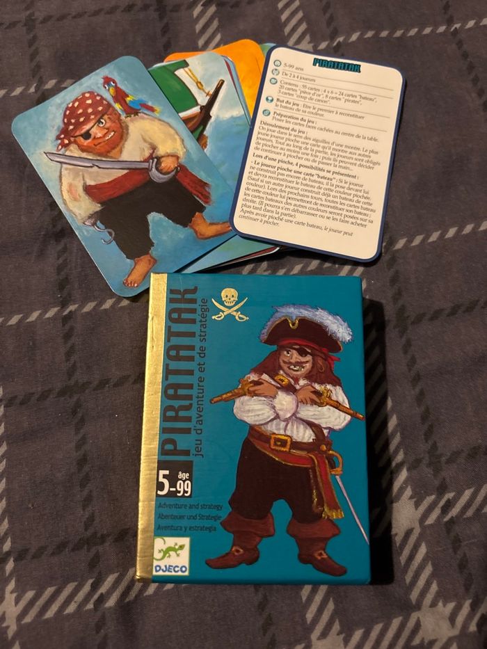 jeu d’aventure et de stratégie PIRATATAK DJECO