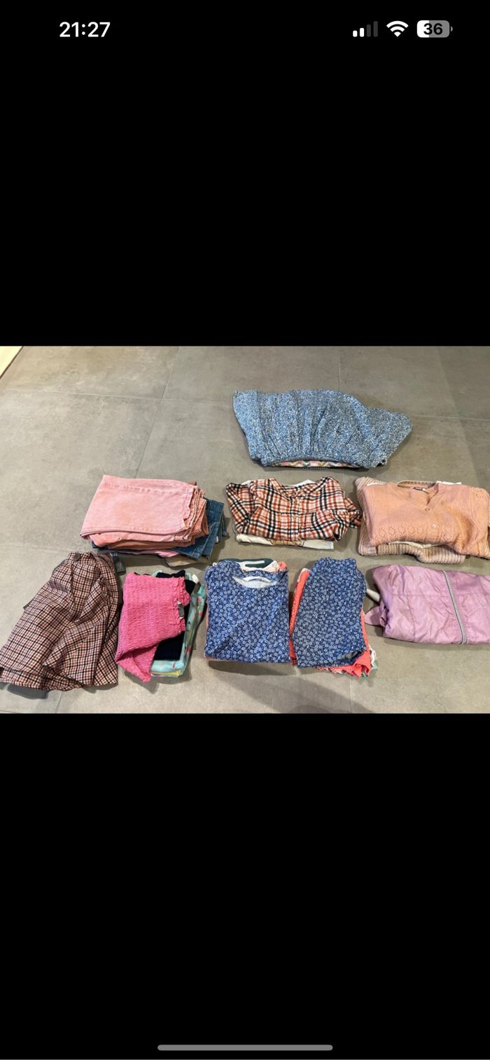Lot de vêtements ( 4/5 ans)