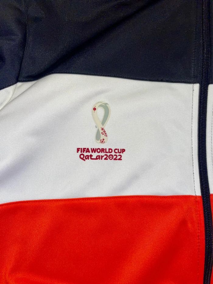 Veste Foitball France / Coupe du Monde Qatar 2022 Taille L comme neuf - photo numéro 3