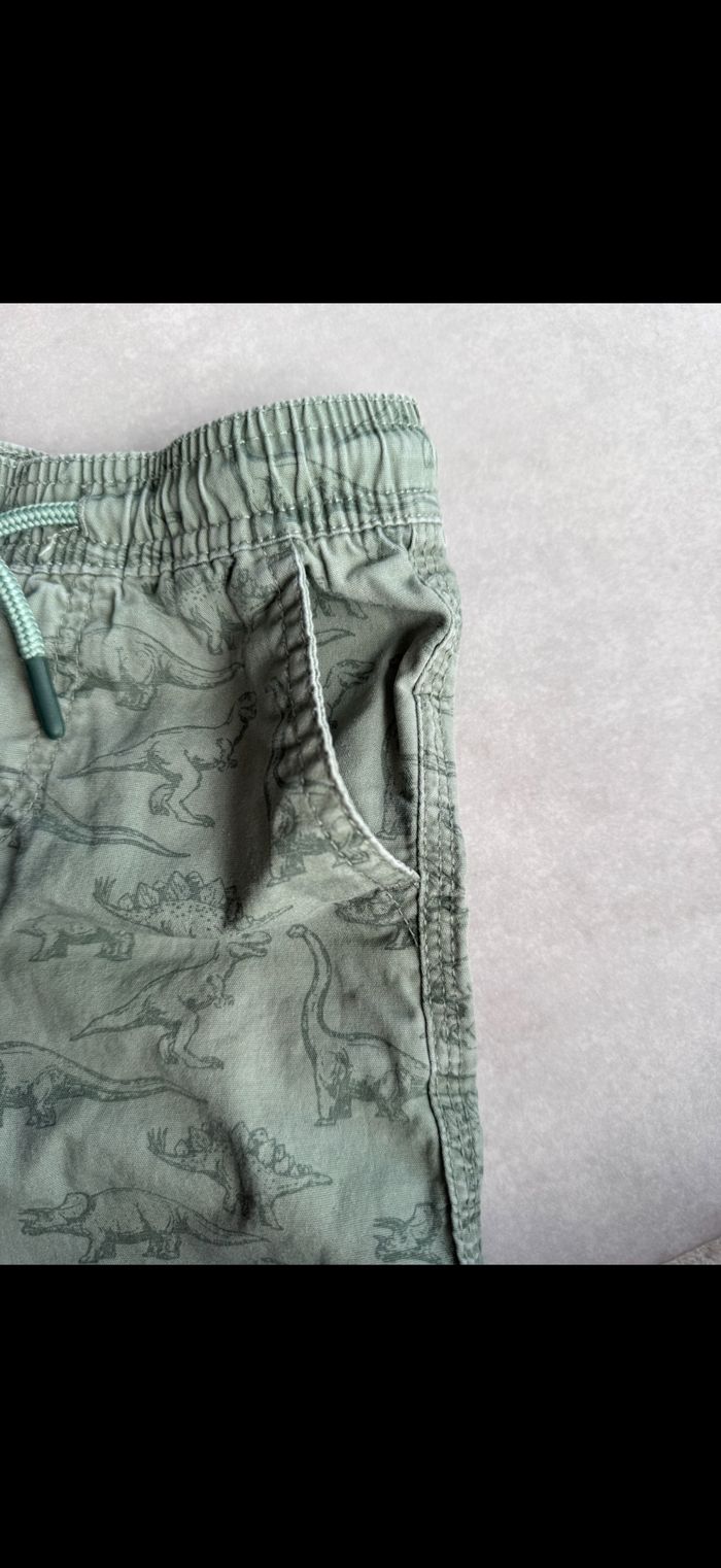 Short dinosaure 3 ans - photo numéro 5