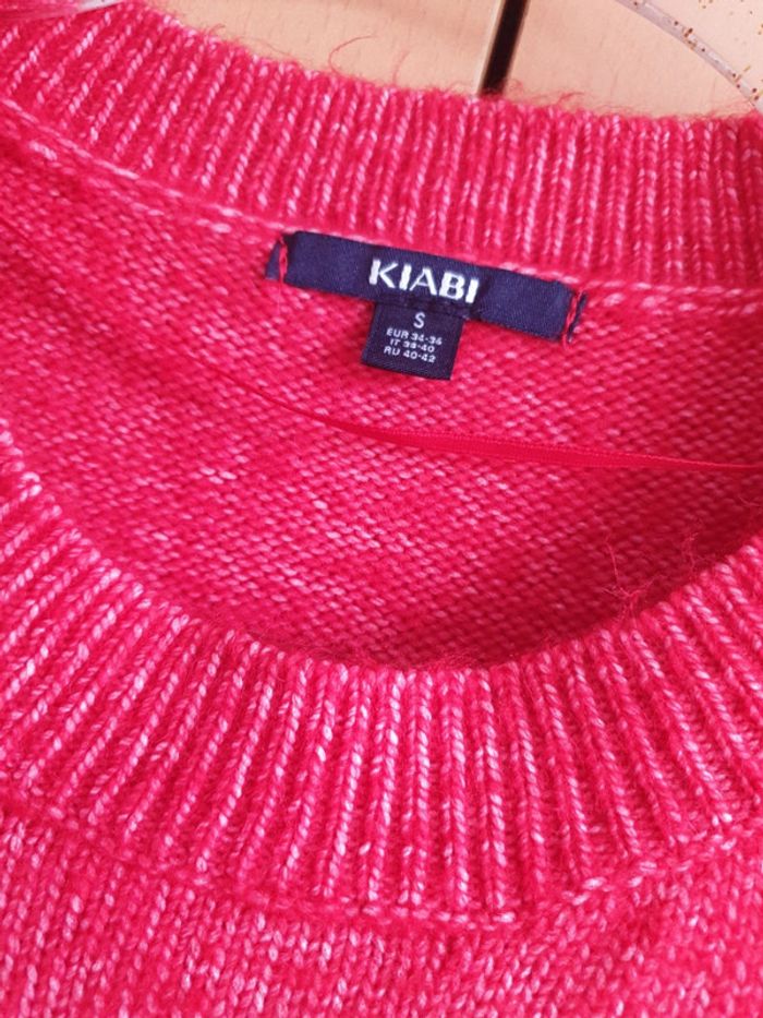 joli pull rouge S kiabi - photo numéro 2