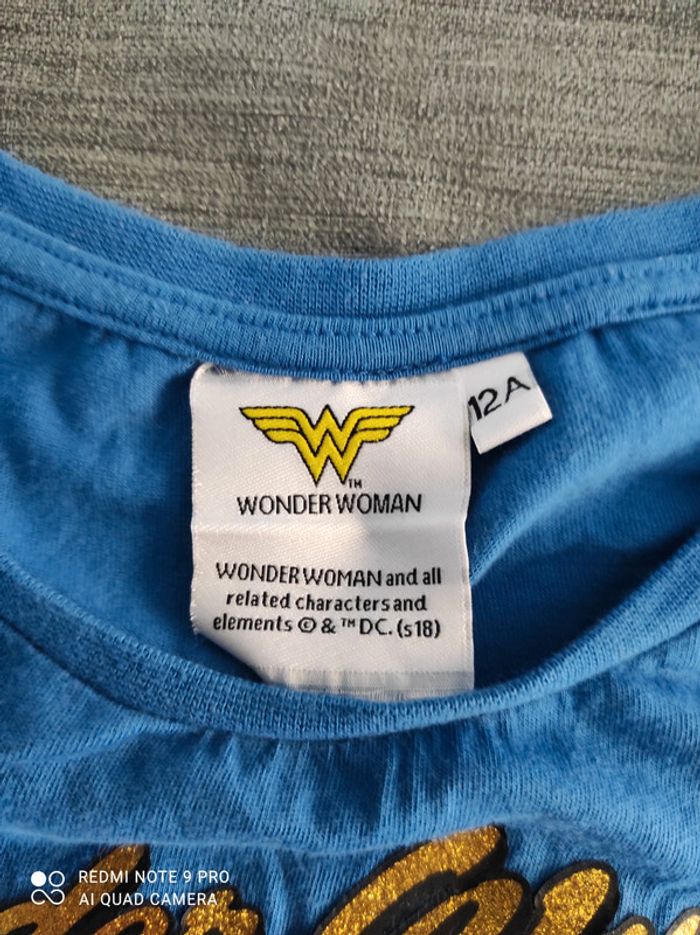 Tee shirt Wonder Woman taille 12 ans - photo numéro 3