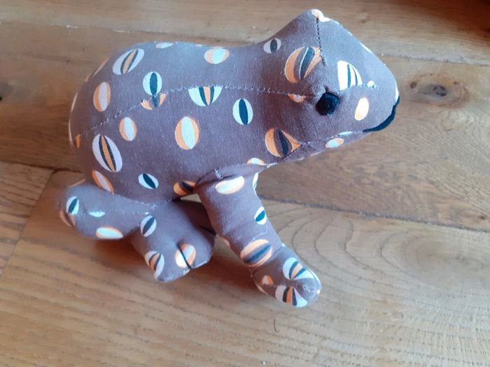 Grenouille en wax coming B