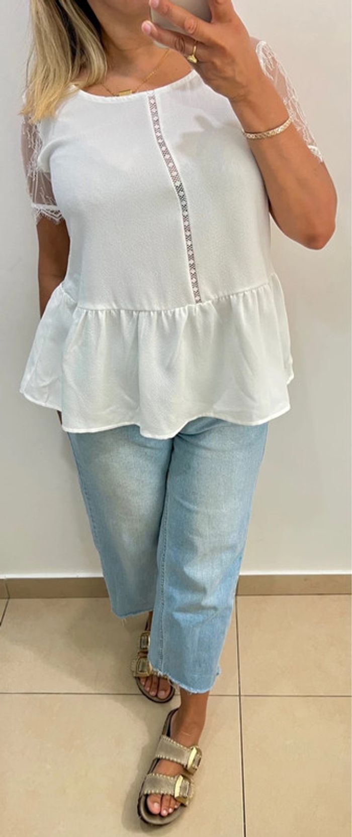🤍 Blouse  blanche volanté en dentelle – Kilibby Taille S-M - photo numéro 4