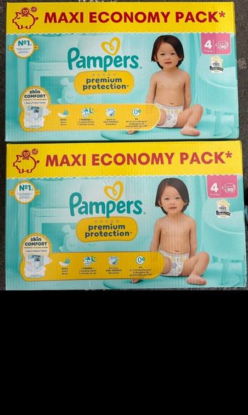 180 couches Pampers premium taille 4