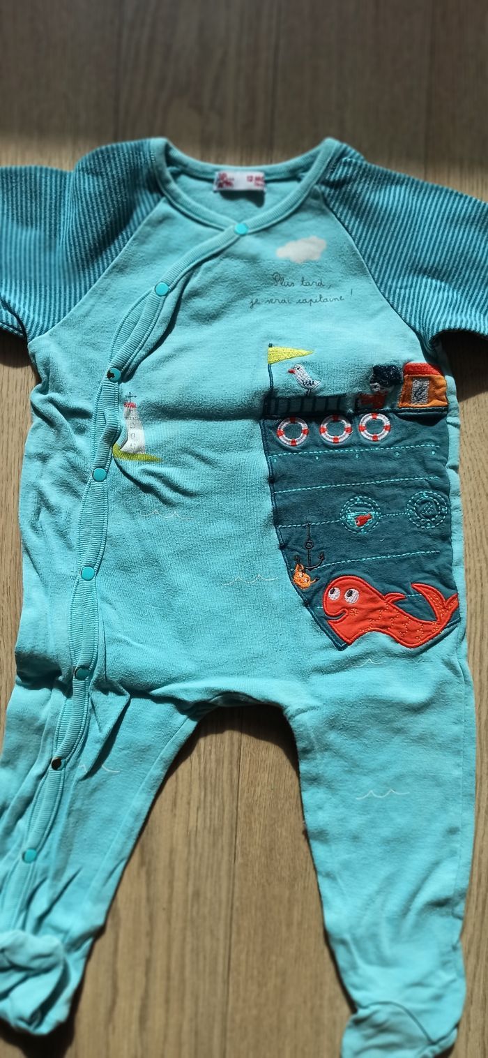 Lot jyjamas 12 mois - photo numéro 2