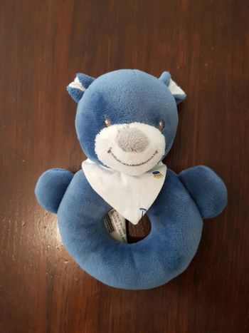 Hochet peluche ours bleu