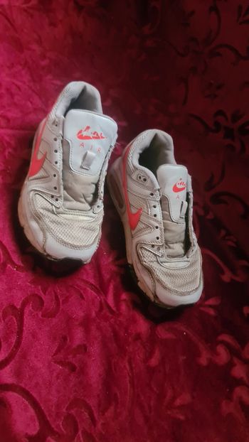 Basket Nike T 37.5
