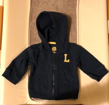 Gilet zippé bleu marine 3 mois