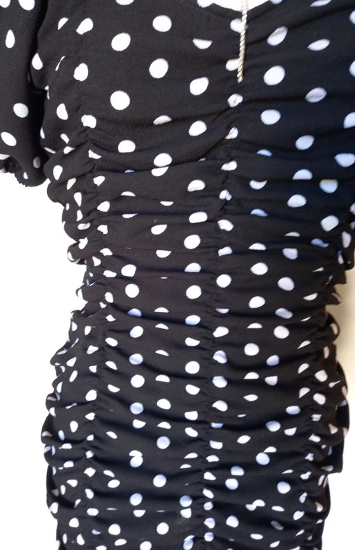 Robe moulante à pois M - photo numéro 2