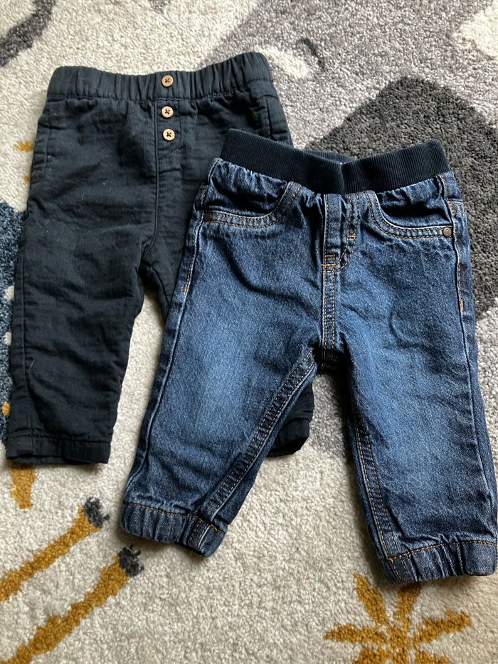 2 pantalon 6 mois - photo numéro 2