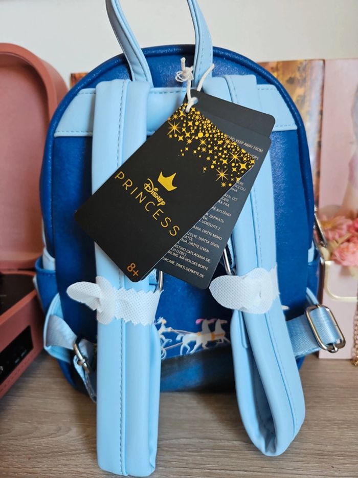Loungefly Cendrillon <3 - photo numéro 9