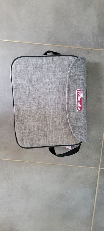 Réhausseur chaise de voyage