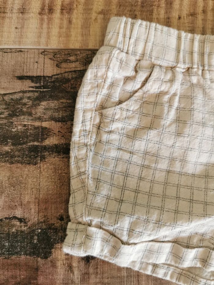 🌸Short beige carreau bébé 6mois léger type Lin Kiabi - photo numéro 4