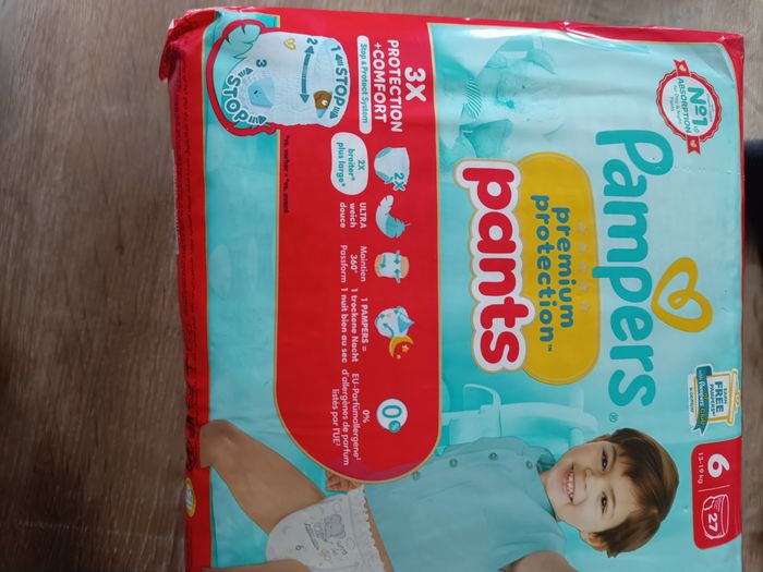 Couche culottes Pampers taille 6 - photo numéro 2