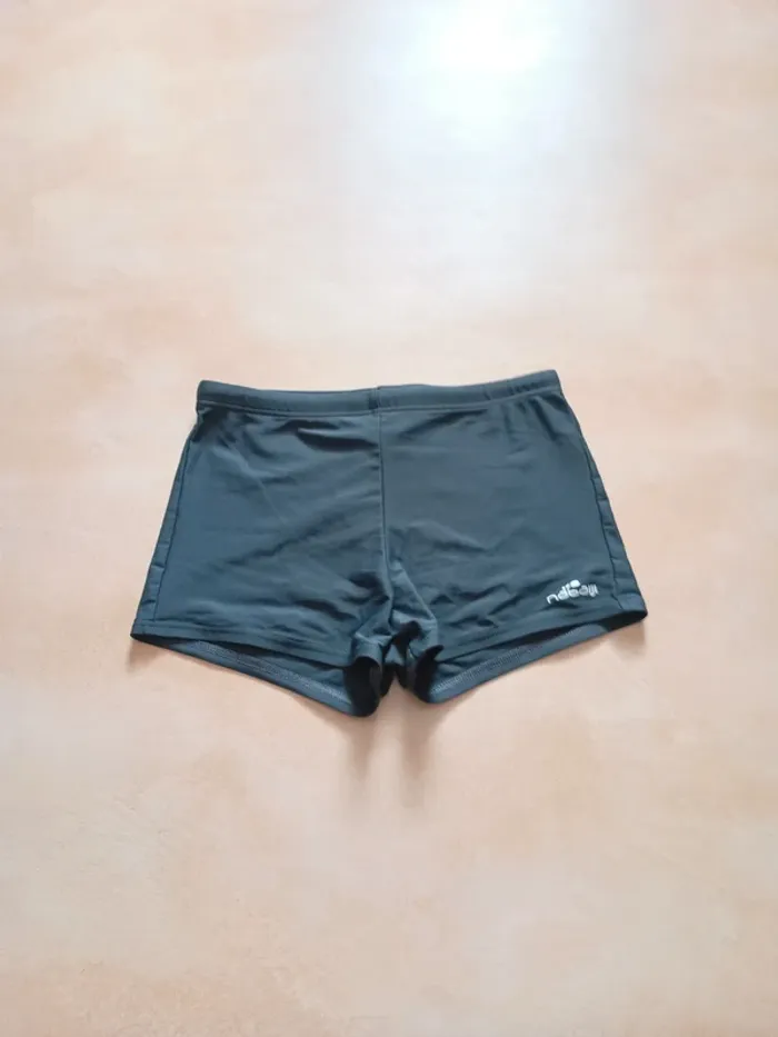 Maillot de bain boxer homme taille 44 / 86-89cm