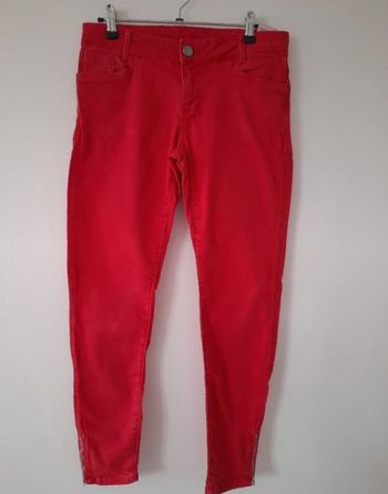 Jean rouge taille 38