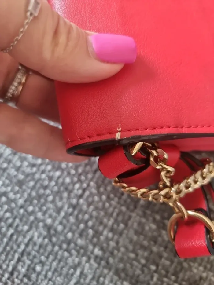 Sac rouge - photo numéro 4