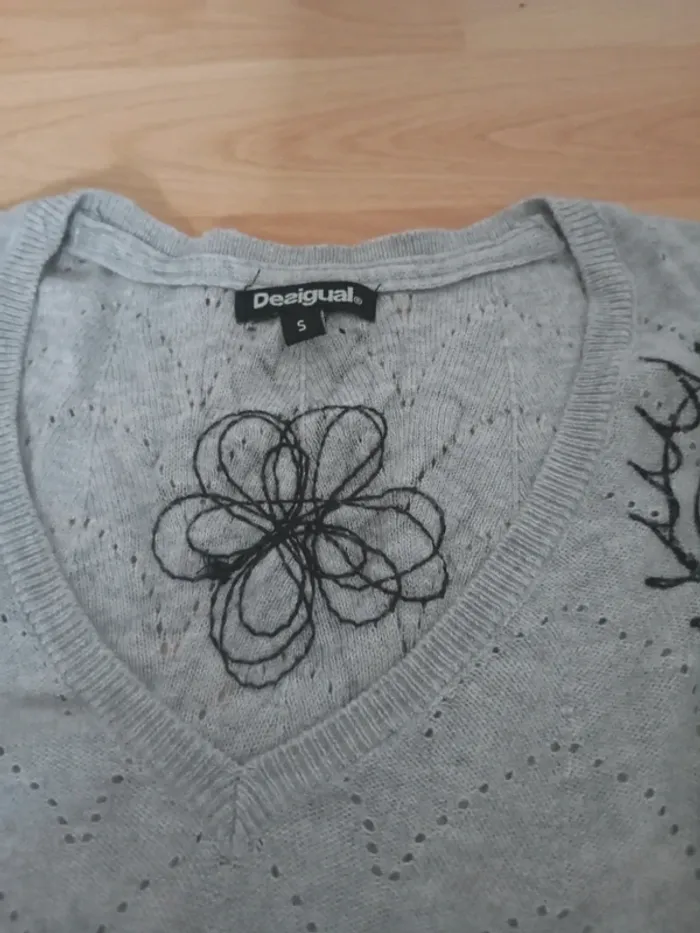 Pull Desigual femme taille S - photo numéro 4