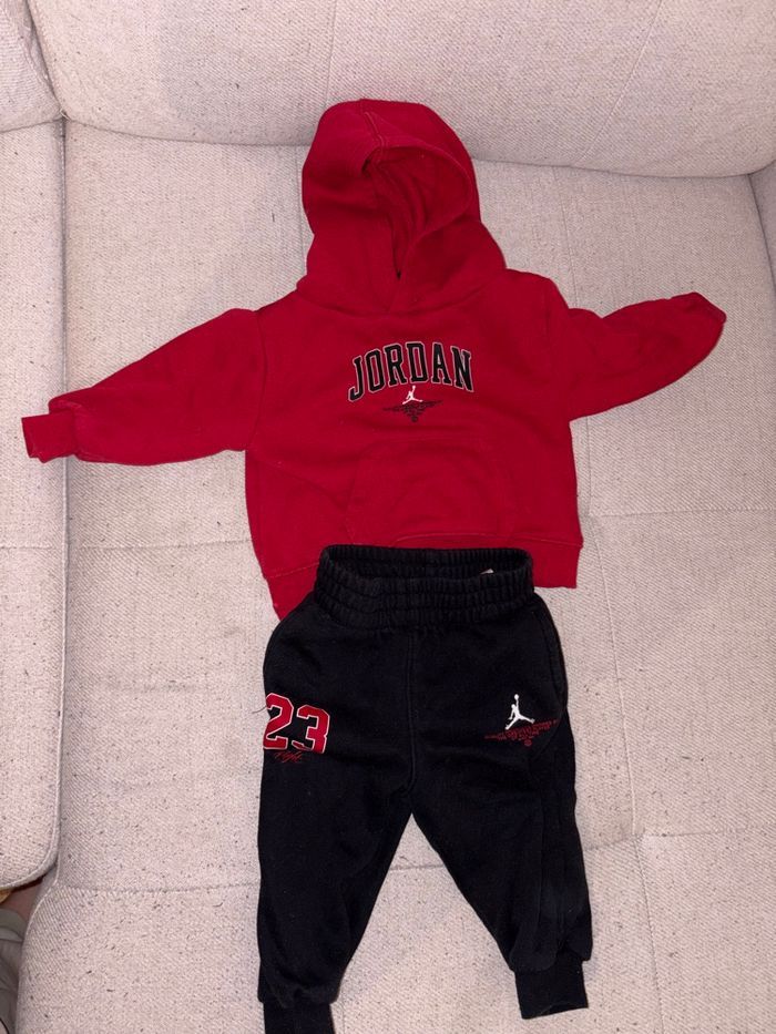 Ensemble Jordan bébé garçon 9mois