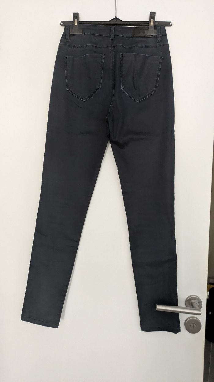 Pantalon stretch - photo numéro 2